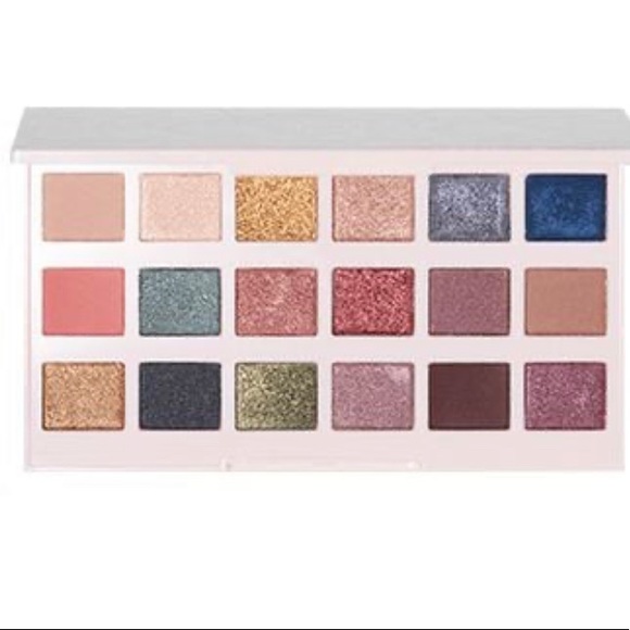 Best Makeup Brand, Pigment Eyeshadow Ciate London The Editor Palette New England - Picture 3 of 3